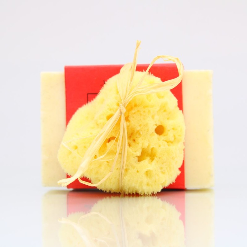 Σαπούνι ελαιολάδου με μαυροδάφνη Πατρών και σφουγγάρι Καλύμνου για το πρόσωπο