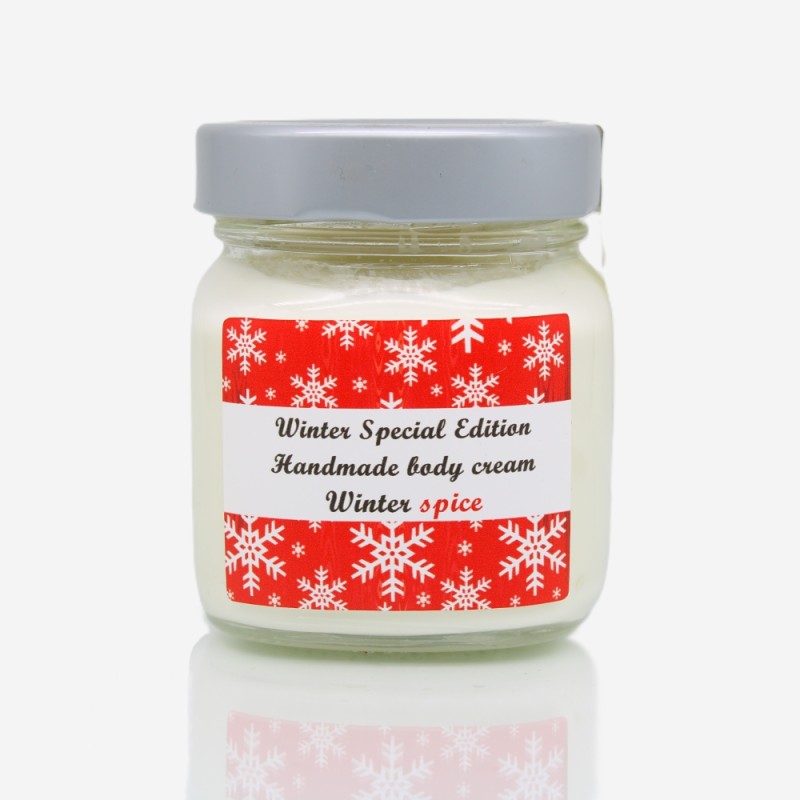 Ενυδατική και αρωματική κρέμα σώματος με άρωμα Winter Spice - Limited Edition!