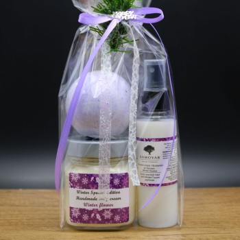 Ενυδάτωση και αρωματισμός σώματος με άρωμα Winter flower σε συσκευασία δώρου