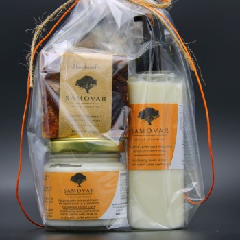 Σετ δώρου - προϊόντα ενυδάτωσης με άρωμα carrot cake